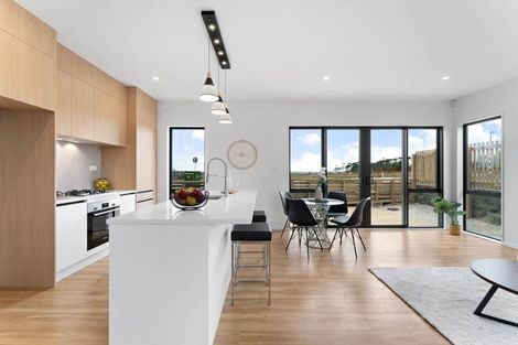 Photo of property in 40 Papai Lane, Massey, 0614