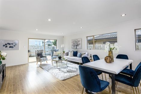 Photo of property in 74 Clover Drive, Henderson, Auckland, 0610