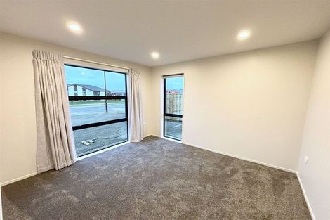 Photo of property in 15 Busby Way, Rolleston, 7614