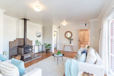 Photo of property in 63 Gillespies Road, Birchville, Upper Hutt, 5018