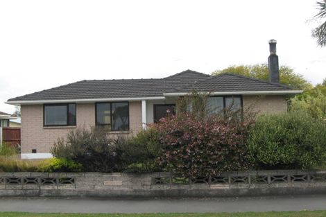 Photo of property in 12 Redgrave Street, Hoon Hay, Christchurch, 8025