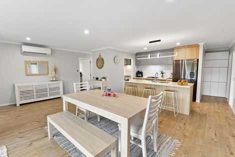 Photo of property in 40 Peacock Place, Pokeno, 2402