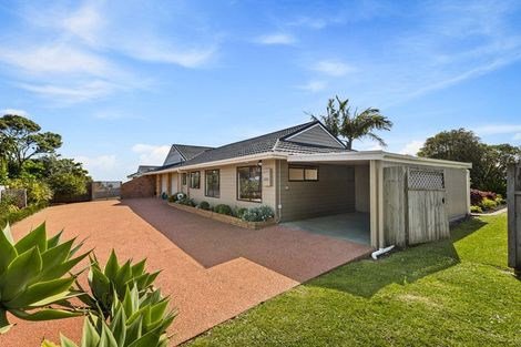 Photo of property in 175 Oaia Road, Muriwai, Waimauku, 0881