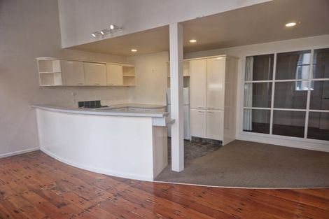 Photo of property in Maison Cabriole Building, 60u3 Courtenay Place, Te Aro, Wellington, 6011