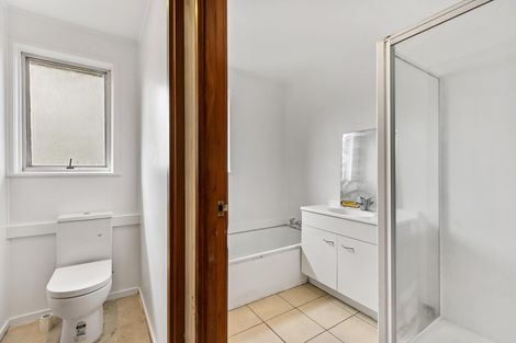 Photo of property in 27 Prangley Avenue, Mangere, Auckland, 2022