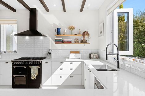 Photo of property in 120 Patons Rock Road, Patons Rock, Takaka, 7182