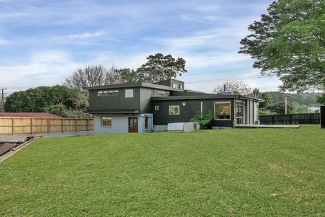 Photo of property in 192 Henderson Valley Road, Henderson, Auckland, 0612