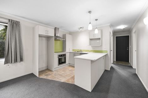 Photo of property in 1/240 Old Farm Road, Hillcrest, Hamilton, 3216