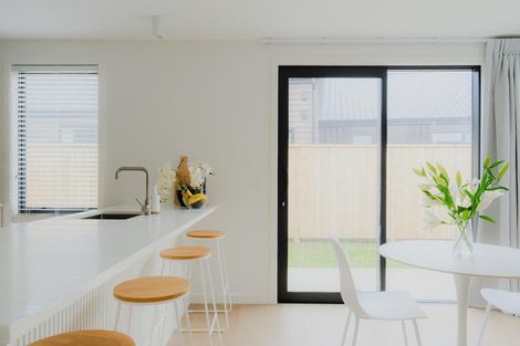 Photo of property in 43 Barn Road, Jacks Point, 9371