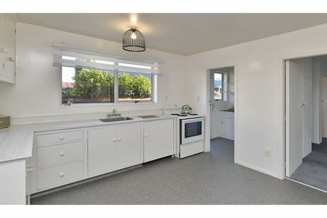 Photo of property in 36 Oldwood Street, Bishopdale, Christchurch, 8053