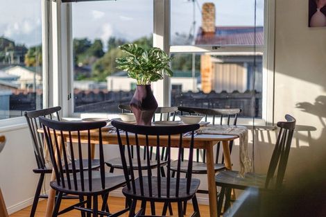 Photo of property in 23 Royston Street, Rosehill, Papakura, 2113