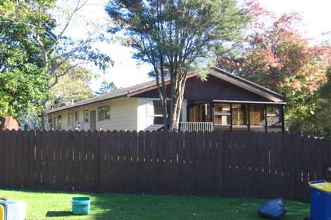 Photo of property in 35 Onedin Place, Titirangi, Auckland, 0604