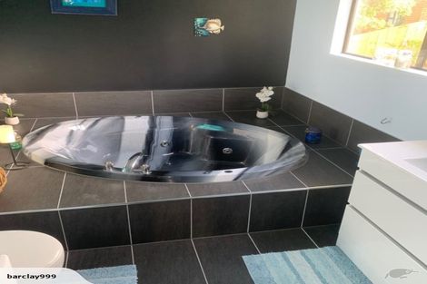 Photo of property in 9/24 Eastglen Road, Glen Eden, Auckland, 0602