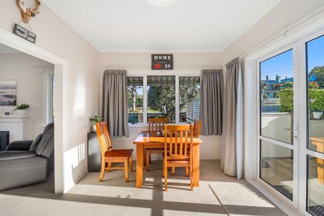Photo of property in 66 Great North Road, Saint Johns Hill, Whanganui, 4500
