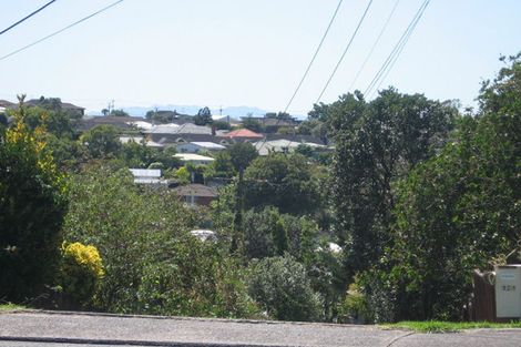 Photo of property in 121 Forrest Hill Road, Forrest Hill, Auckland, 0620