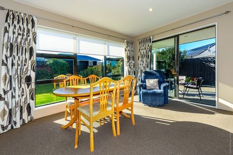 Photo of property in 7 Wisteria Lane, Rangiora, 7400