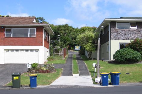 Photo of property in 8 Prestige Place, Castor Bay, Auckland, 0620