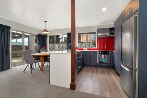 Photo of property in 2 Smylie Close, Ohauiti, Tauranga, 3112