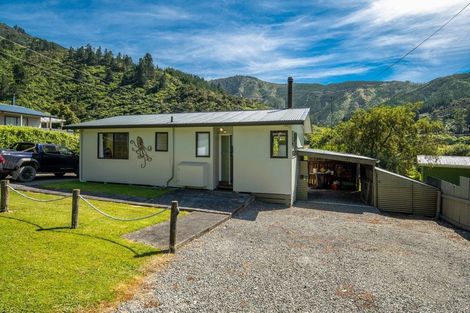 Photo of property in 7 Hakahaka Road, Port Underwood, Picton, 7281