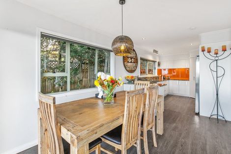 Photo of property in 11 Sykes Avenue, Hatfields Beach, Orewa, 0931