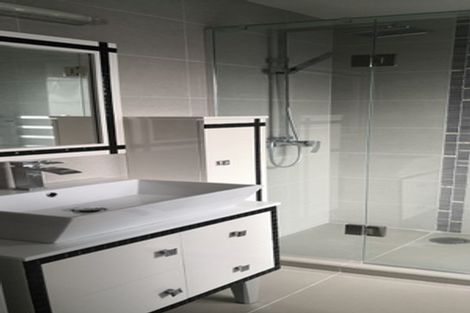 Photo of property in 17a Richard Avenue, Bucklands Beach, Auckland, 2014