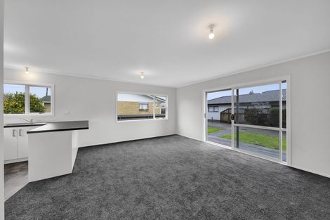 Photo of property in 8a Milmoe Street, Hawera, 4610