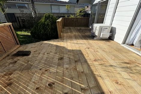 Photo of property in 36 Reelick Avenue, Pakuranga Heights, Auckland, 2010