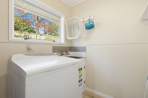 Photo of property in 15 Camden Place, Pukete, Hamilton, 3200