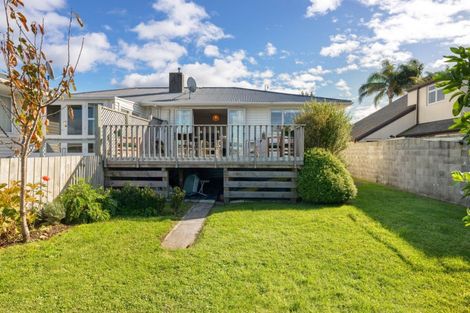 Photo of property in 50c Oxford Street, Te Puke, 3119