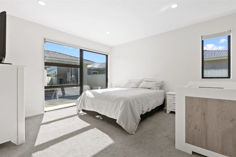 Photo of property in 23 Treestump Road, Takanini, 2112