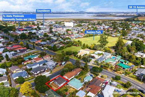 Photo of property in 1/35 Taikata Road, Te Atatu Peninsula, Auckland, 0610