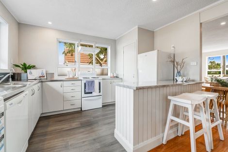 Photo of property in 1/179 Centreway Road, Orewa, 0931