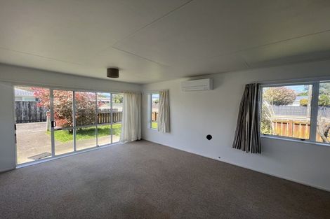 Photo of property in 16a Mako Mako Road, Levin, 5510
