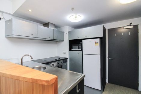 Photo of property in St Pauls Apartments, 81/43u Mulgrave Street, Thorndon, Wellington, 6011