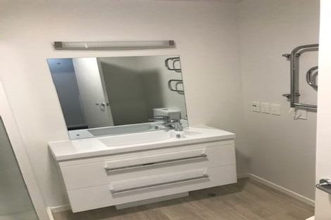 Photo of property in Pirie Street Townhouses, 22/35u Pirie Street, Mount Victoria, Wellington, 6011