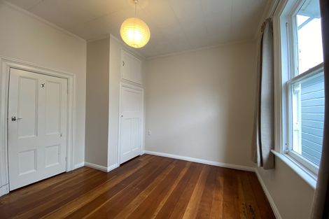 Photo of property in 32 Mckinley Crescent, Brooklyn, Wellington, 6021