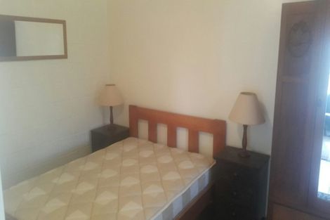 Photo of property in 14 Mickle Street, Te Atatu South, Auckland, 0610