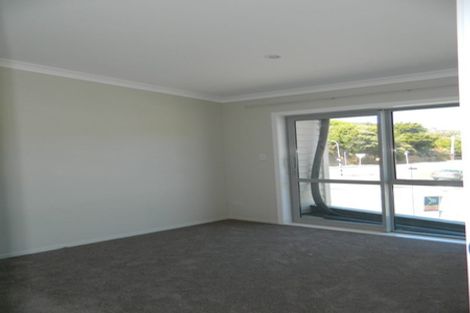 Photo of property in 19u1 Collins Avenue, Tawa, Wellington, 5028