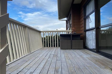 Photo of property in 40 Spence Road, Henderson, Auckland, 0612