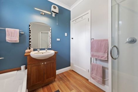 Photo of property in 48 Farringdon Avenue, Rototuna North, Hamilton, 3210
