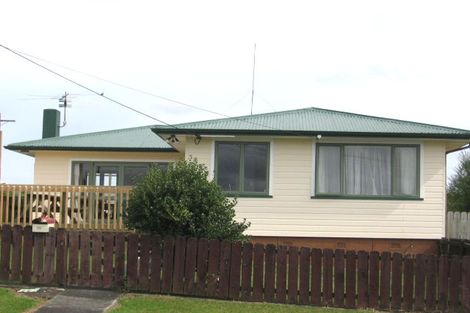 Photo of property in 26 Geordie Street, Henderson, Auckland, 0612