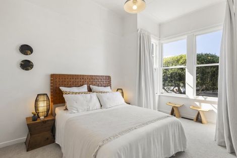 Photo of property in 36 Derwent Street, Island Bay, Wellington, 6023