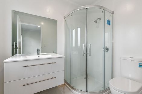 Photo of property in 12u4 Scotland Place, Hillcrest, Hamilton, 3216
