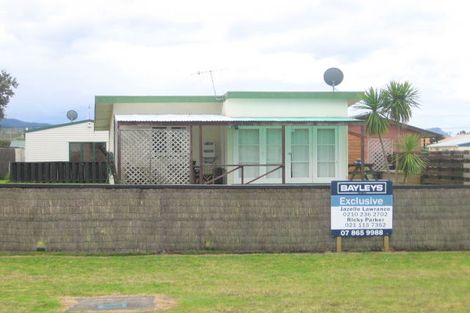 Photo of property in 121a Graham Street, Whangamata, 3620