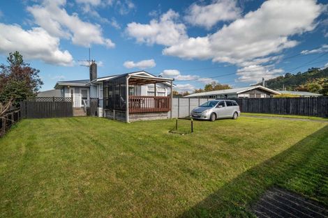 Photo of property in 20 Fenruss Street, Fairy Springs, Rotorua, 3015