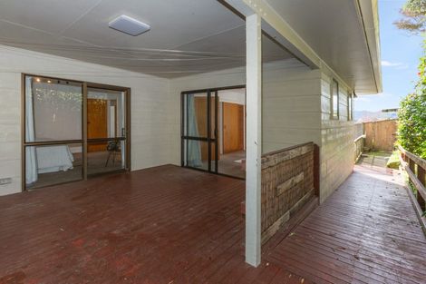 Photo of property in 25 Leeward Drive, Whitby, Porirua, 5024