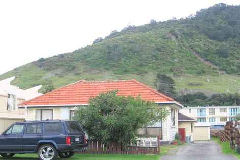 Photo of property in 1/5 Leinster Avenue, Mount Maunganui, 3116
