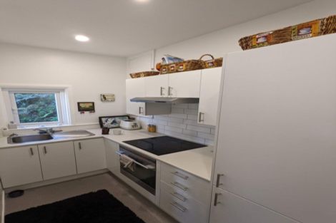 Photo of property in 8/71 Garden Road, Northland, Wellington, 6012