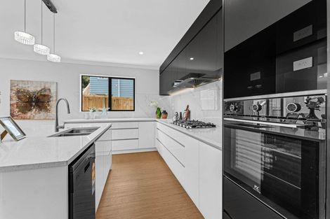 Photo of property in 2 Mulligan Lane, Opaheke, 2113