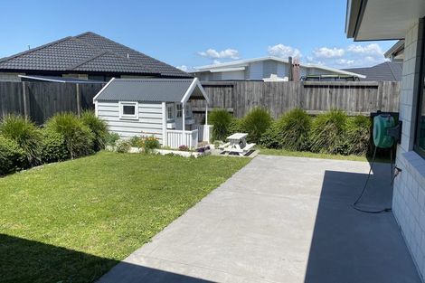 Photo of property in 5 Oka Street, Papamoa Beach, Papamoa, 3118